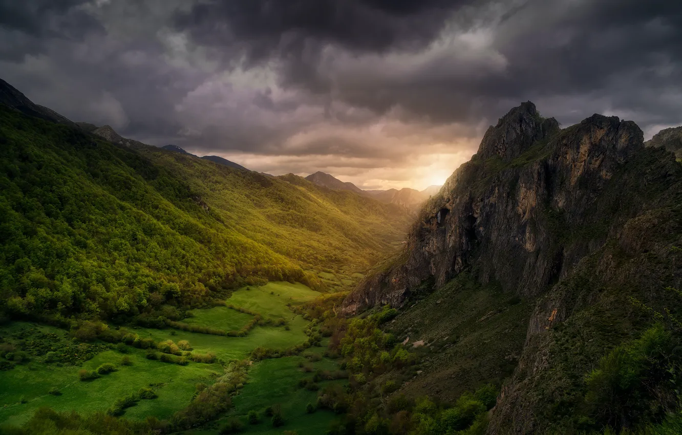 Photo wallpaper the sky, light, mountains, clouds, valley