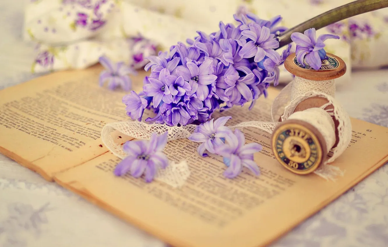 Photo wallpaper flowers, petals, book, still life