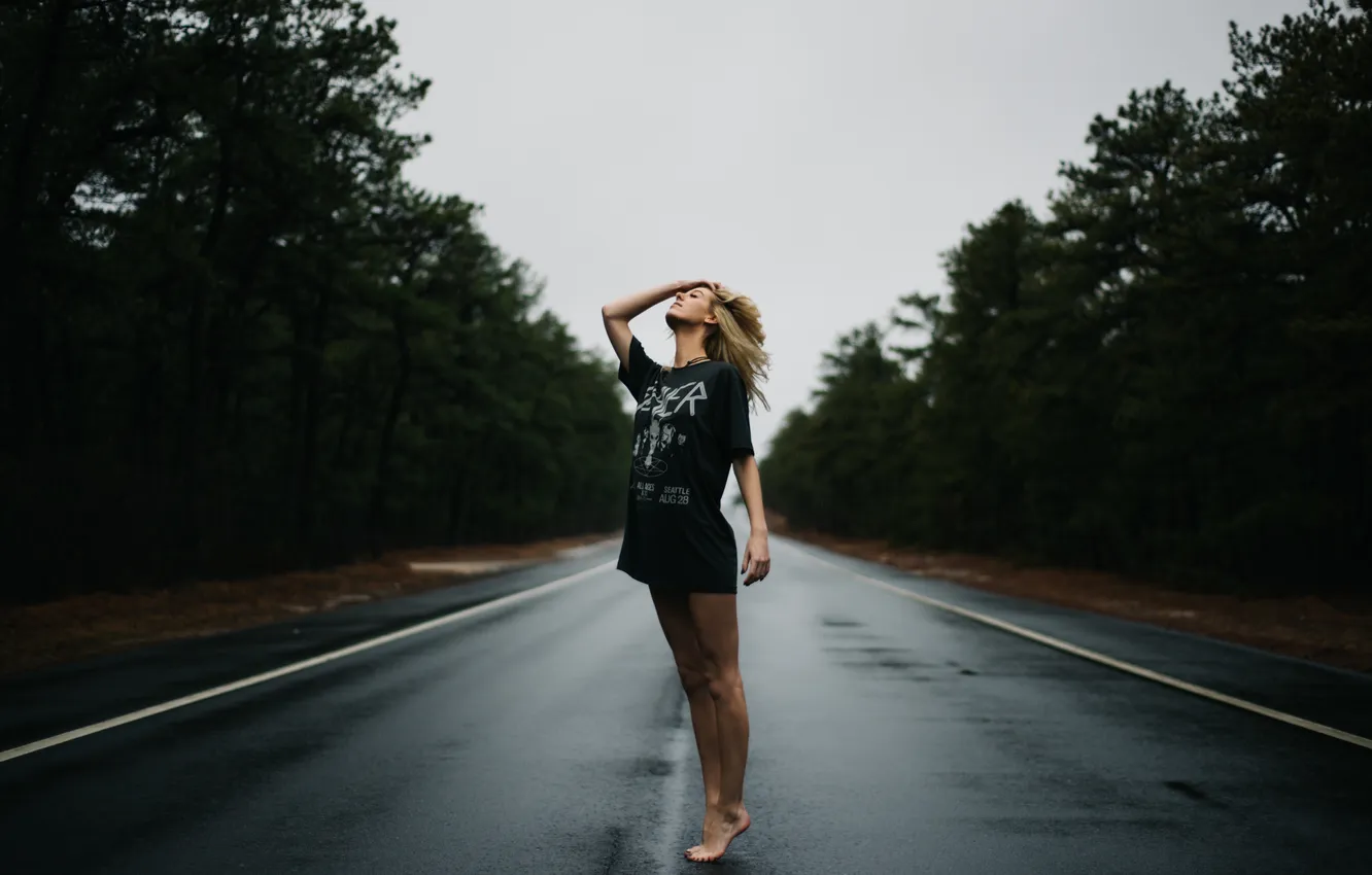 Photo wallpaper road, girl, t-shirt, blonde