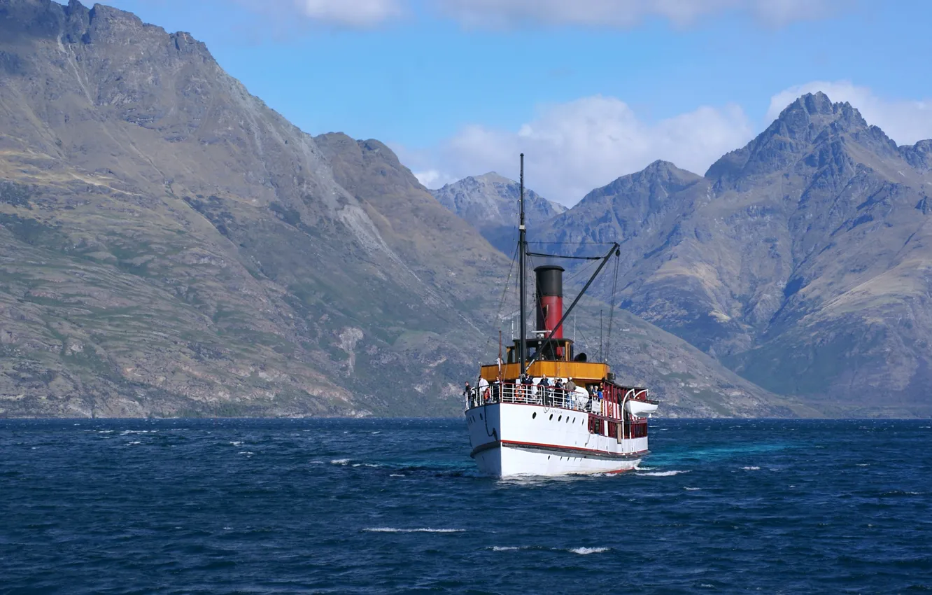 Photo wallpaper retro, steamer, a pleasure, Earnslaw