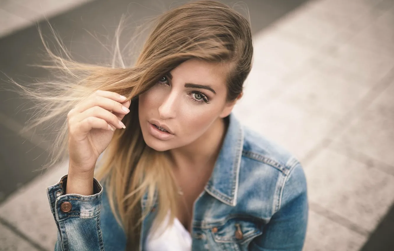 Photo wallpaper look, portrait, makeup, hairstyle, brown hair, beauty, bokeh, dzhinsovka