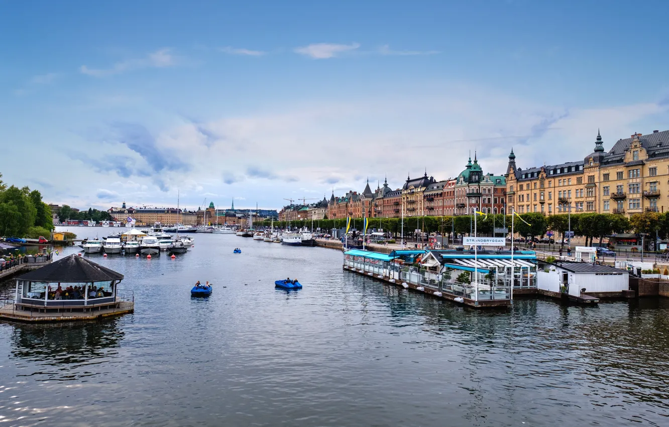 Photo wallpaper photo, Pier, The city, Stockholm, Sweden, Boats