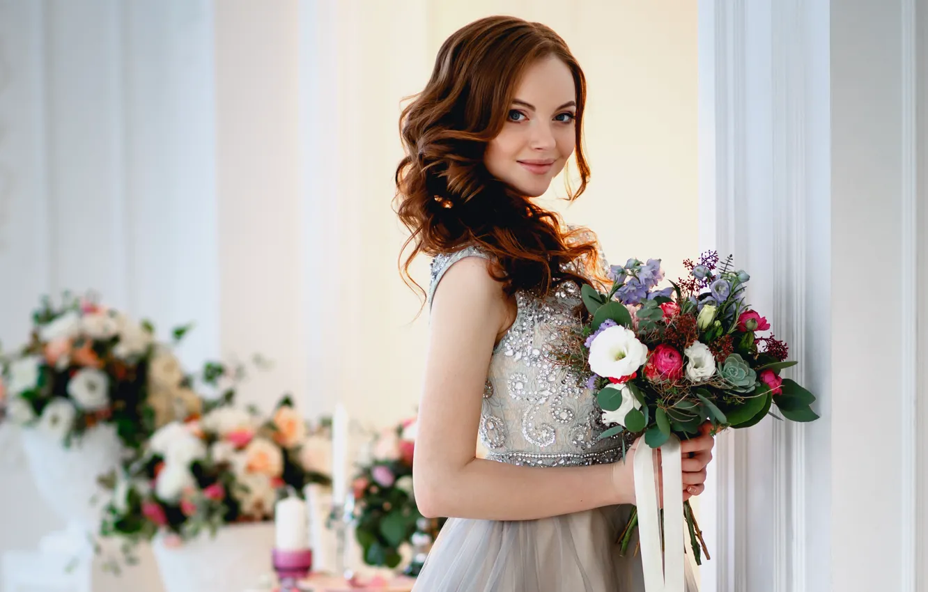 Photo wallpaper girl, flowers, smile, background, bouquet, makeup, dress, hairstyle