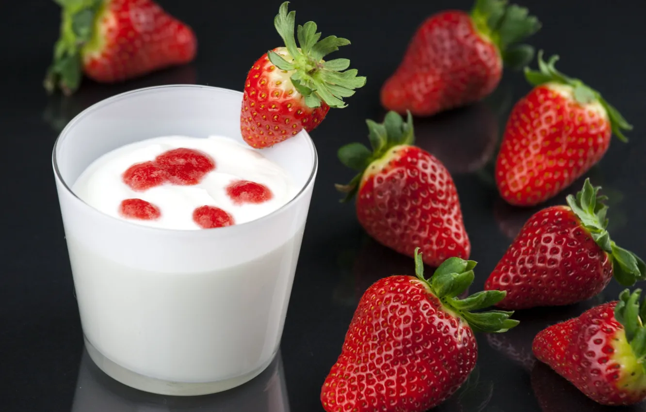Photo wallpaper berries, Breakfast, strawberry, dessert, yogurt