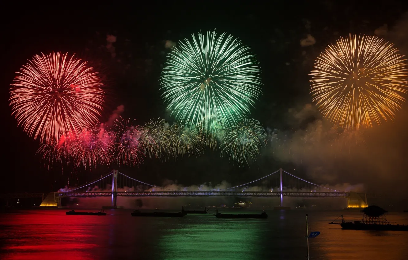 Photo wallpaper bridge, lights, salute, fireworks