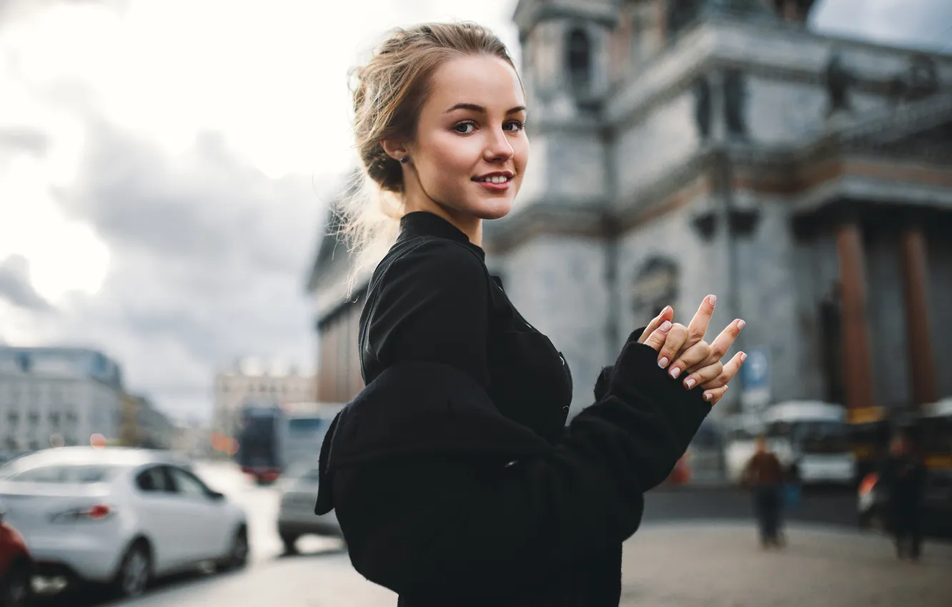 Photo wallpaper look, girl, machine, the city, street, model, makeup, hairstyle