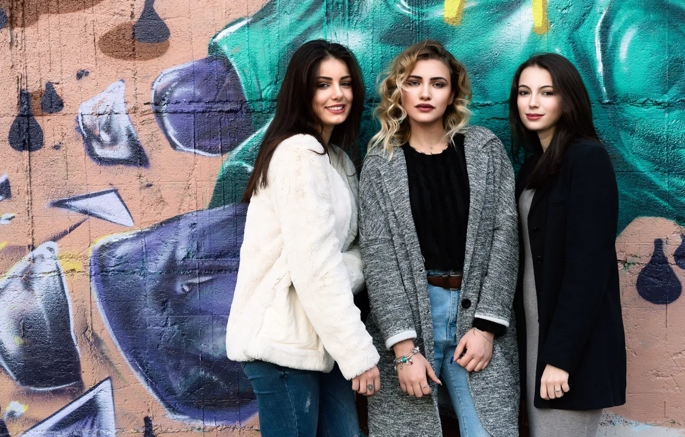 Photo wallpaper girls, Gaia, Ilaria, Ester
