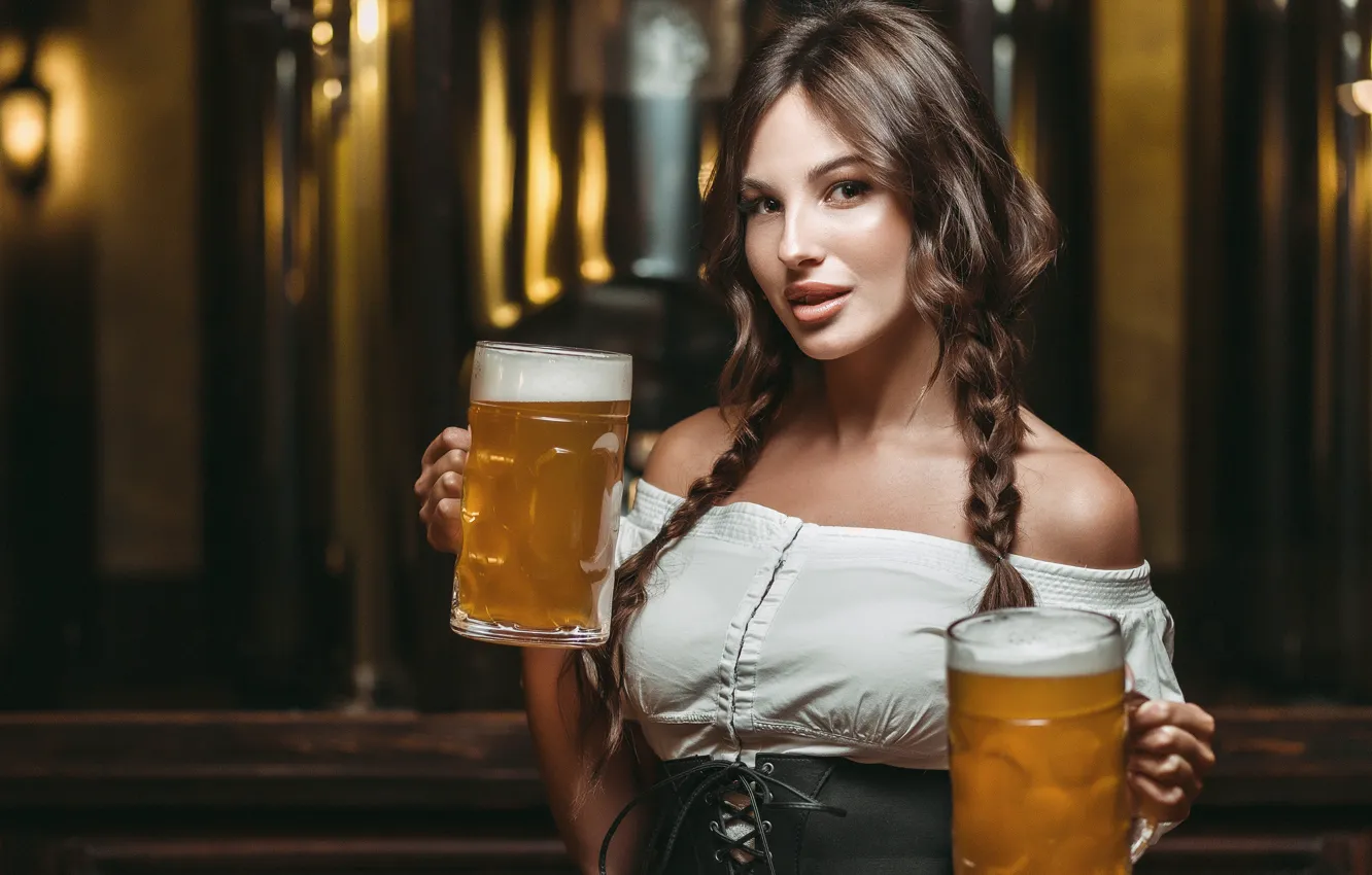 Photo wallpaper look, girl, face, beer, mug, braids, Ivan Kovalev, Olesya Vladimirovna
