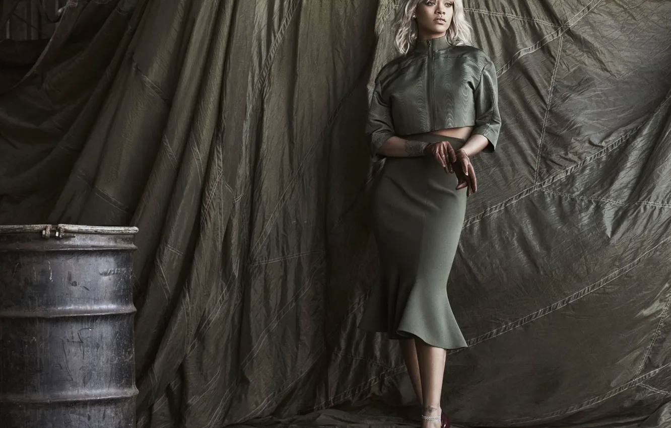 Photo wallpaper skirt, blonde, singer, Rihanna, celebrity