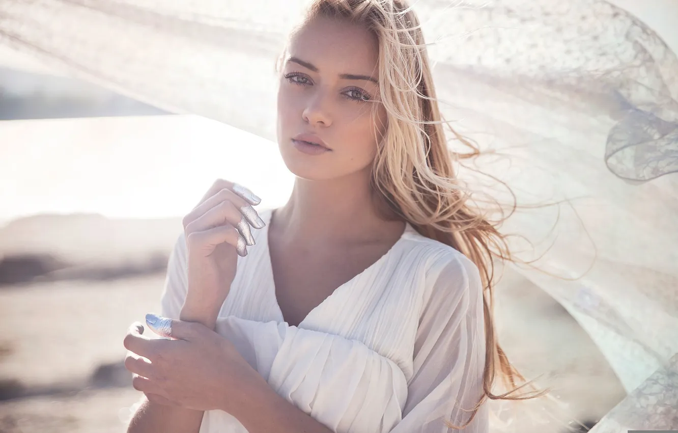 Photo wallpaper look, portrait, Cassandra