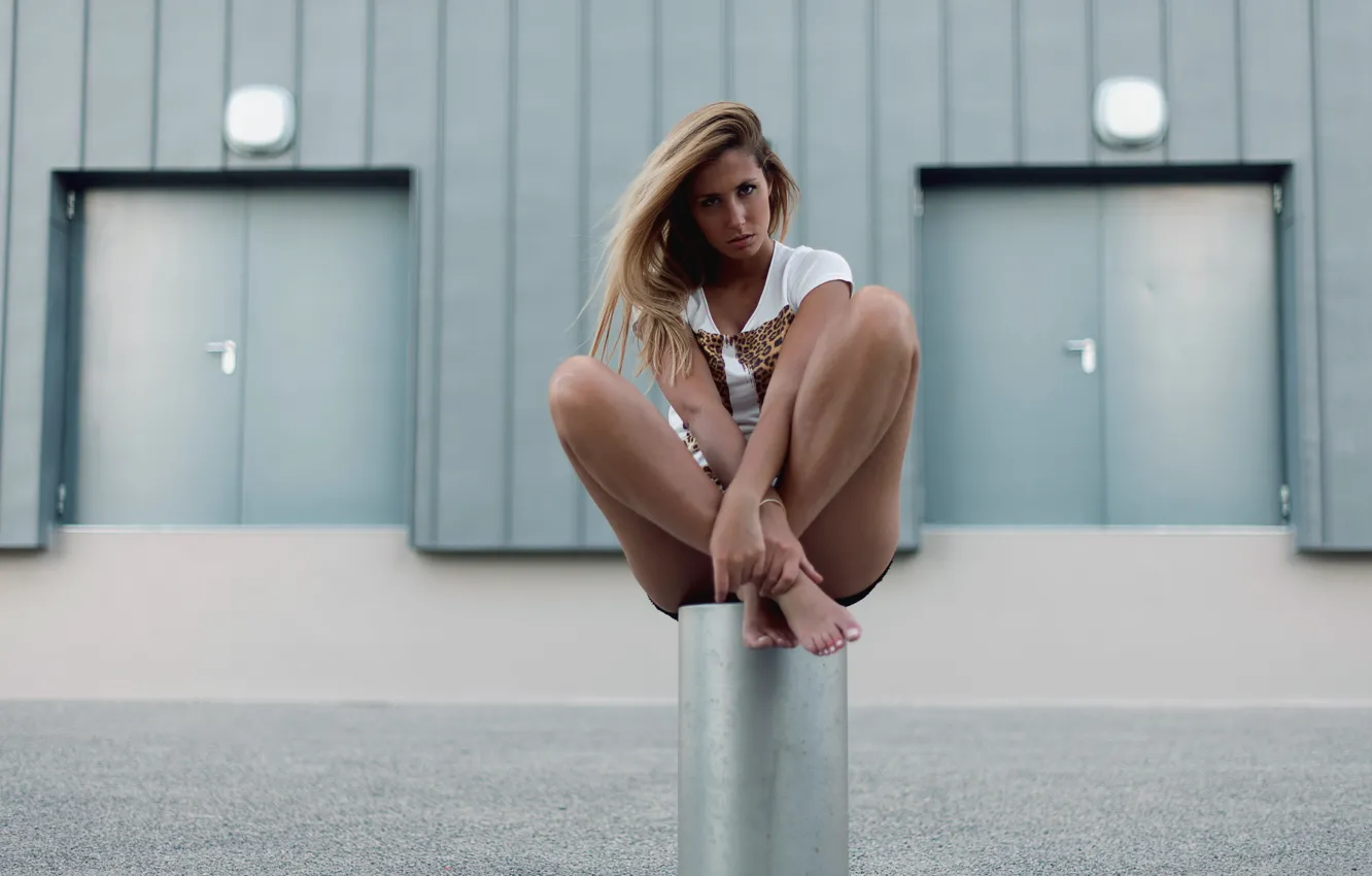 Photo wallpaper girl, pose, Marion