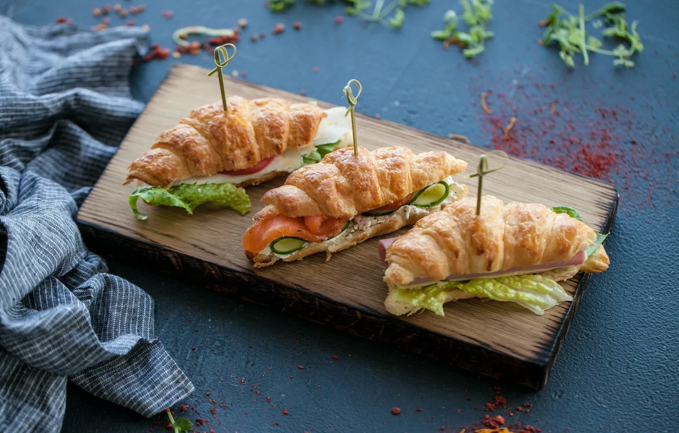 Photo wallpaper greens, food, fish, bread, vegetables, tomatoes, cucumbers, skewers