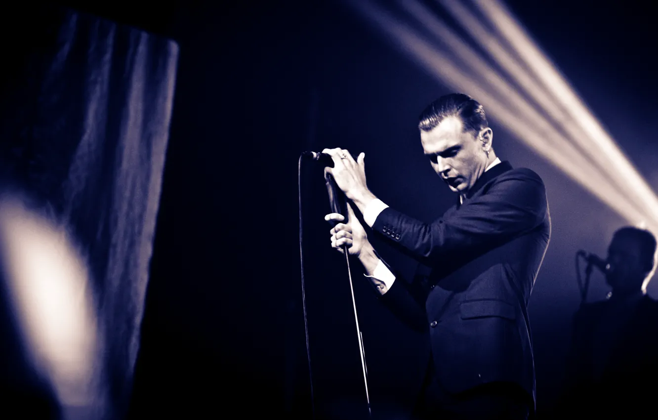 Photo wallpaper Theo Hutchcraft, Hurts, Theo Hutchcraft