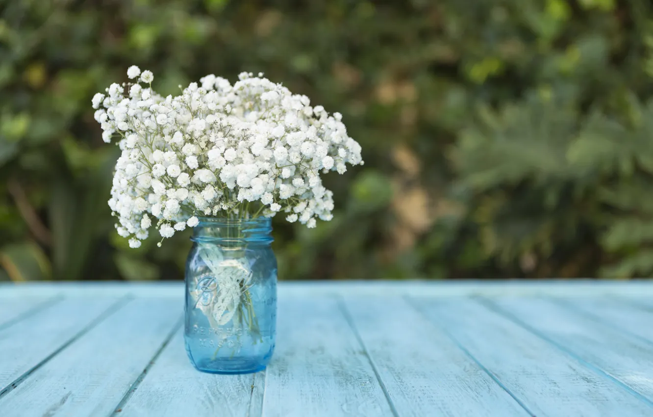 Photo wallpaper flowers, table, bouquet, vase, blue, flowers, white flowers