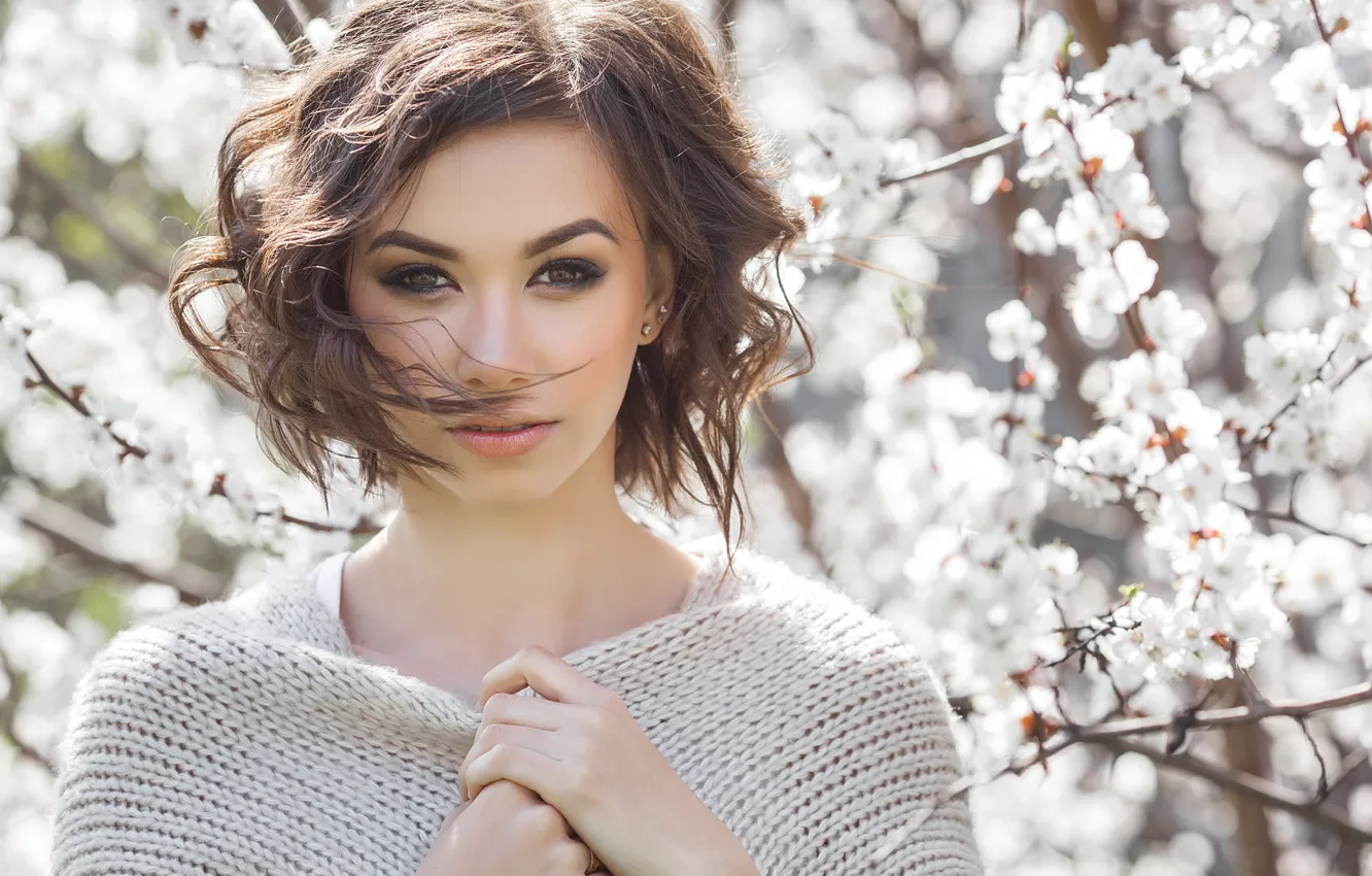 Photo wallpaper girl, flowers, nature, portrait, spring, makeup