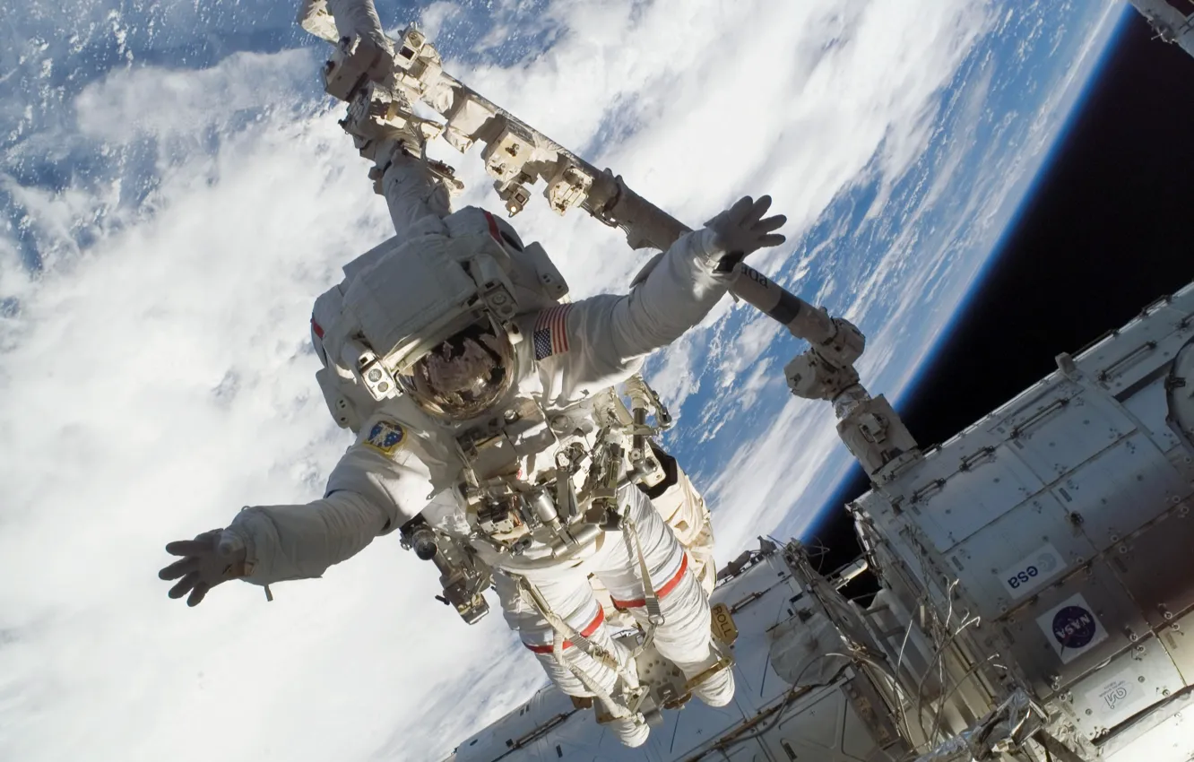Photo wallpaper the suit, Earth, ISS, astronaut