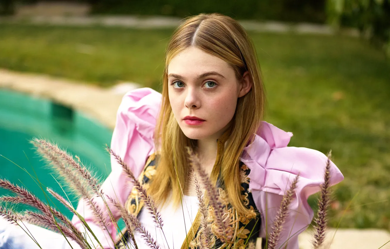 Photo wallpaper It, Elle Fanning, El Fanning, at the photo shoot