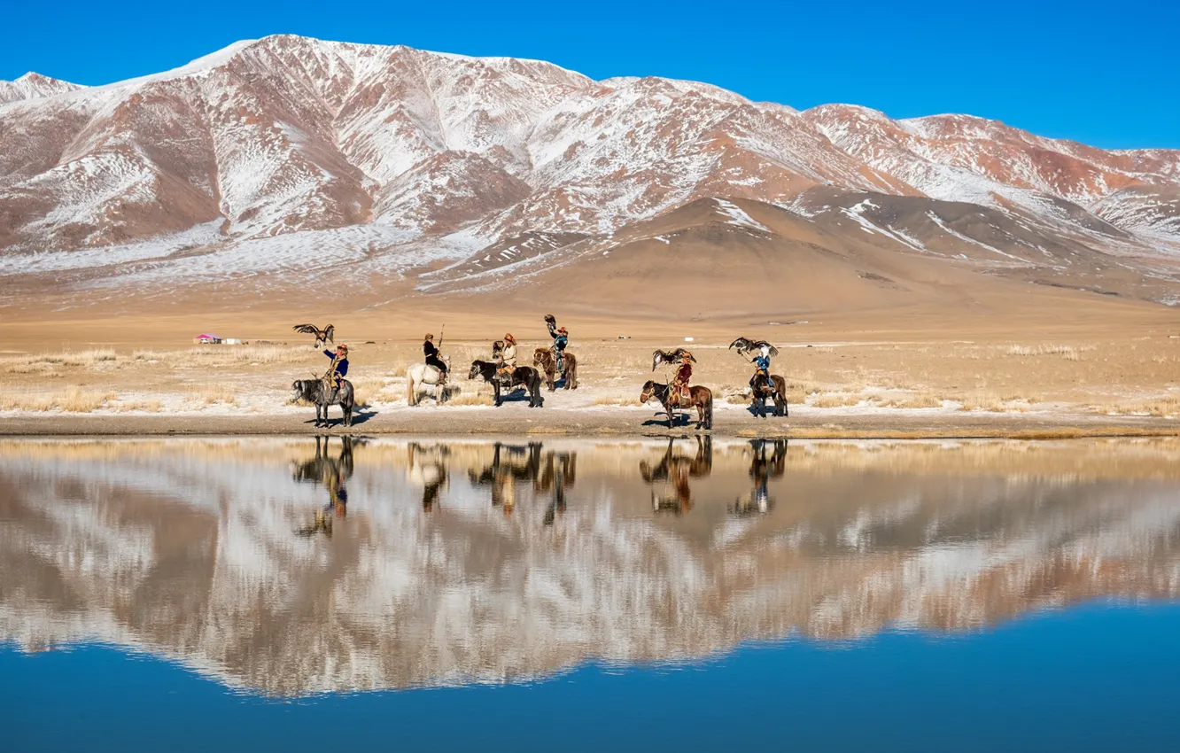 Photo wallpaper lake, hunters, Mongolia, Holiday eagle