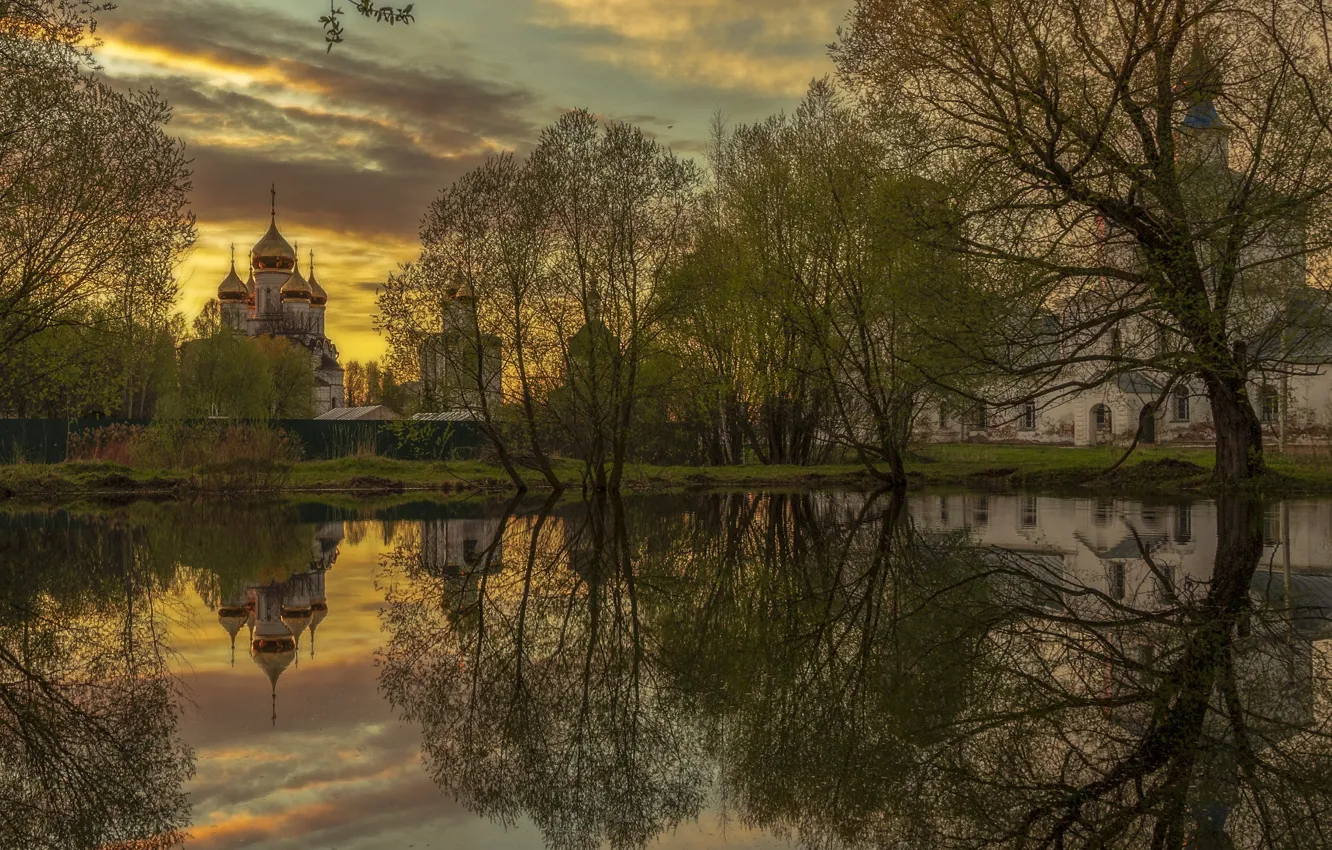 Photo wallpaper trees, nature, the city, reflection, the evening, temple, pond, Pereslavl-Zalesskiy