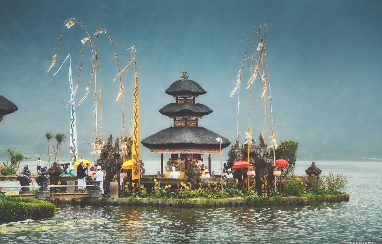 Photo wallpaper Indonesia, Kirill Sergeev, Temple on the water