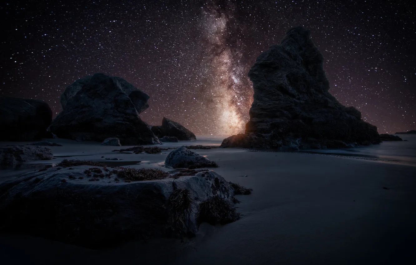 Photo wallpaper sand, sea, stars, night, darkness, stones, rocks, shore