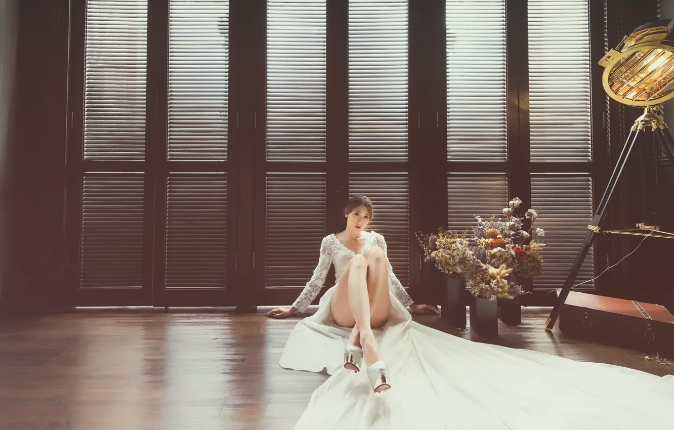 Photo wallpaper look, room, model, dress, legs, sitting, on the floor
