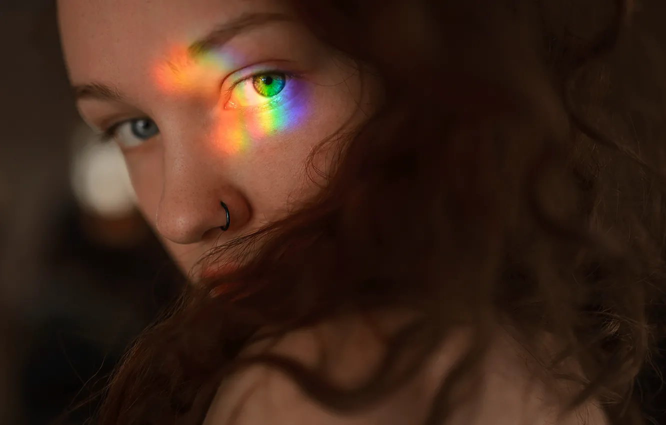 Photo wallpaper macro, piercing, curls, Aleks Five