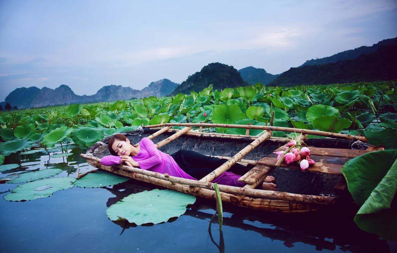 Photo wallpaper summer, girl, lake, boat, Asian