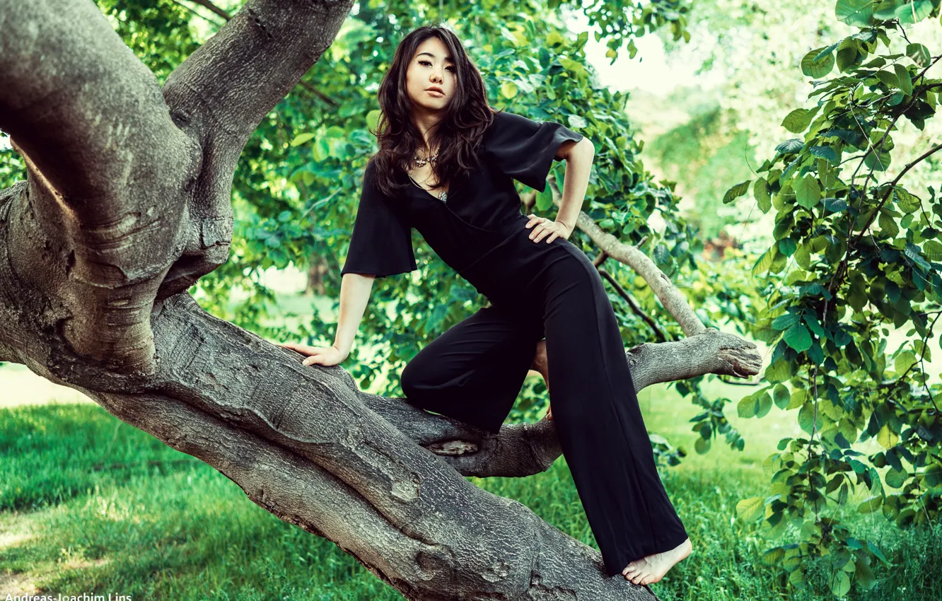 Photo wallpaper greens, grass, look, branches, nature, foliage, model, portrait