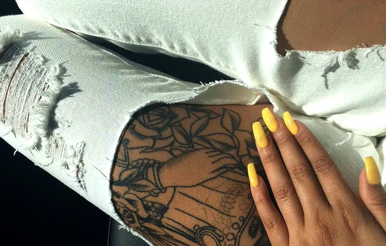 Photo wallpaper girl, jeans, tattoo, manicure, slender legs, tattoos on the legs, tanned legs