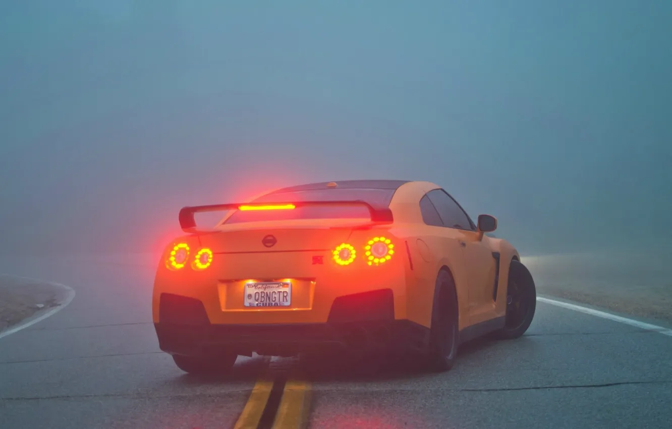Photo wallpaper fog, R35, Nissan GTR, brake lights