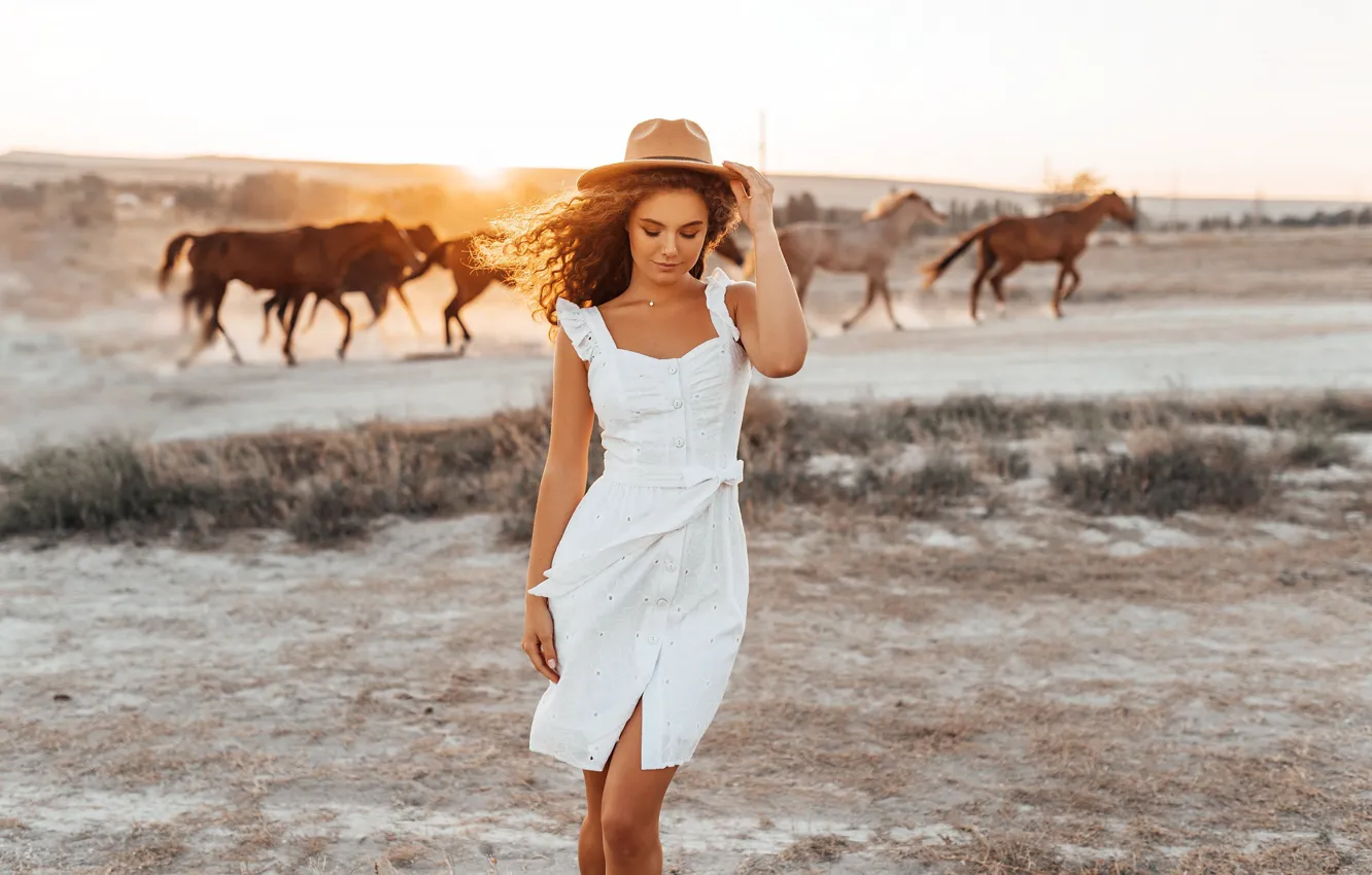 Photo wallpaper girl, pose, horse, horse, hat, curls, sundress, Alina Zaslavska