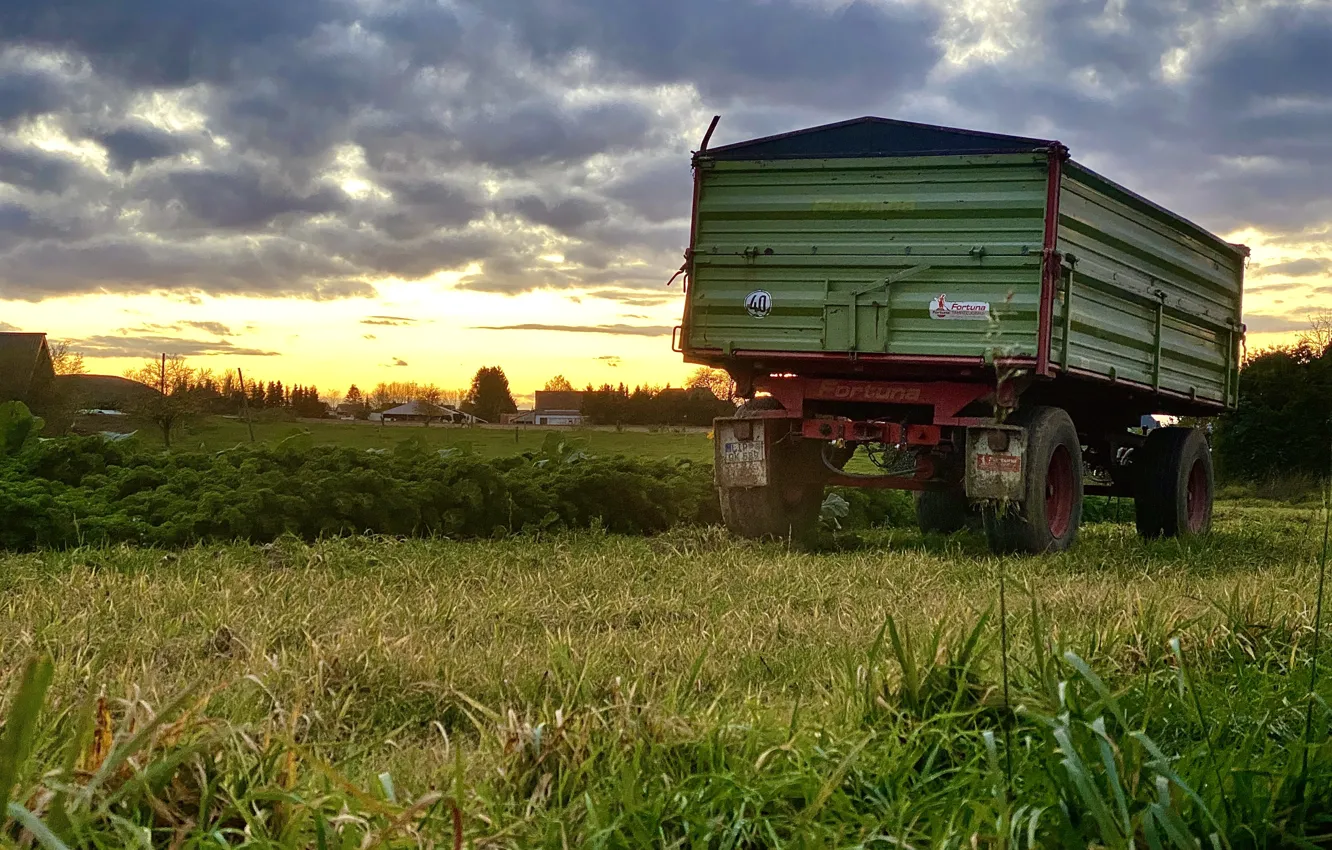 Photo wallpaper sky, field, clouds, Sun Goes Down, Follower, Photography By Tom