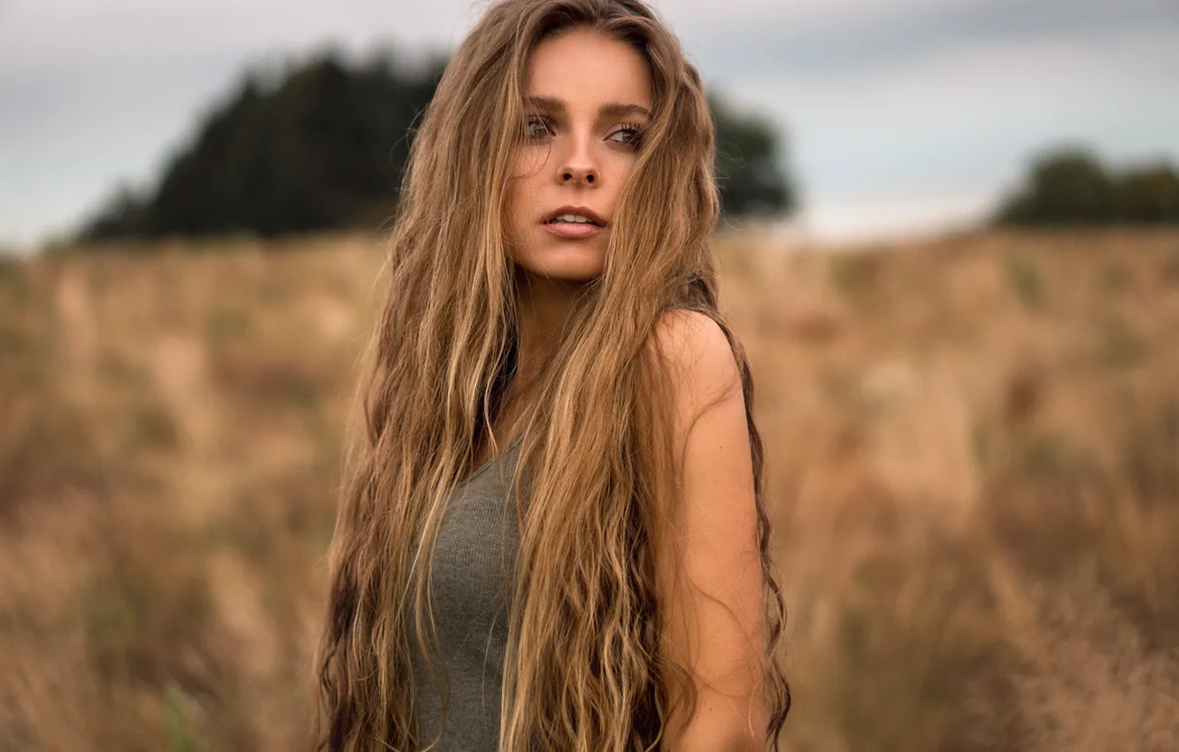 Photo wallpaper look, girl, hair, Isabella, Martin Kühn