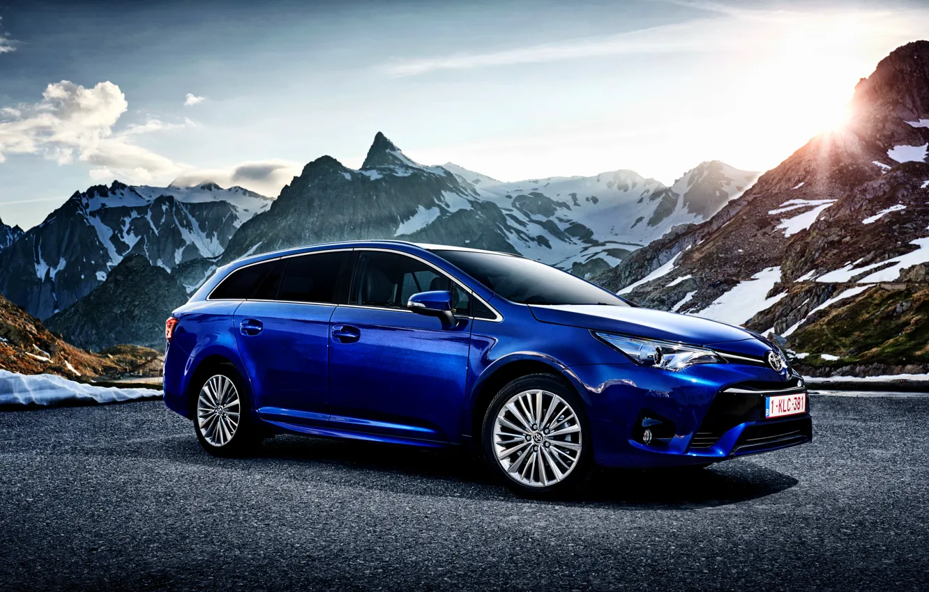 Photo wallpaper Toyota, Toyota, universal, 2015, Avensis, Touring Sports, avensis