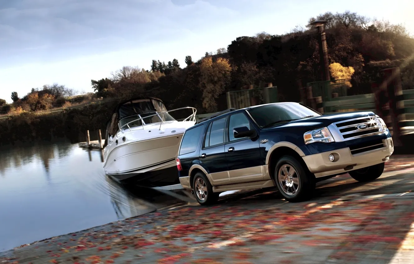 Photo wallpaper boat, Ford, Expedition