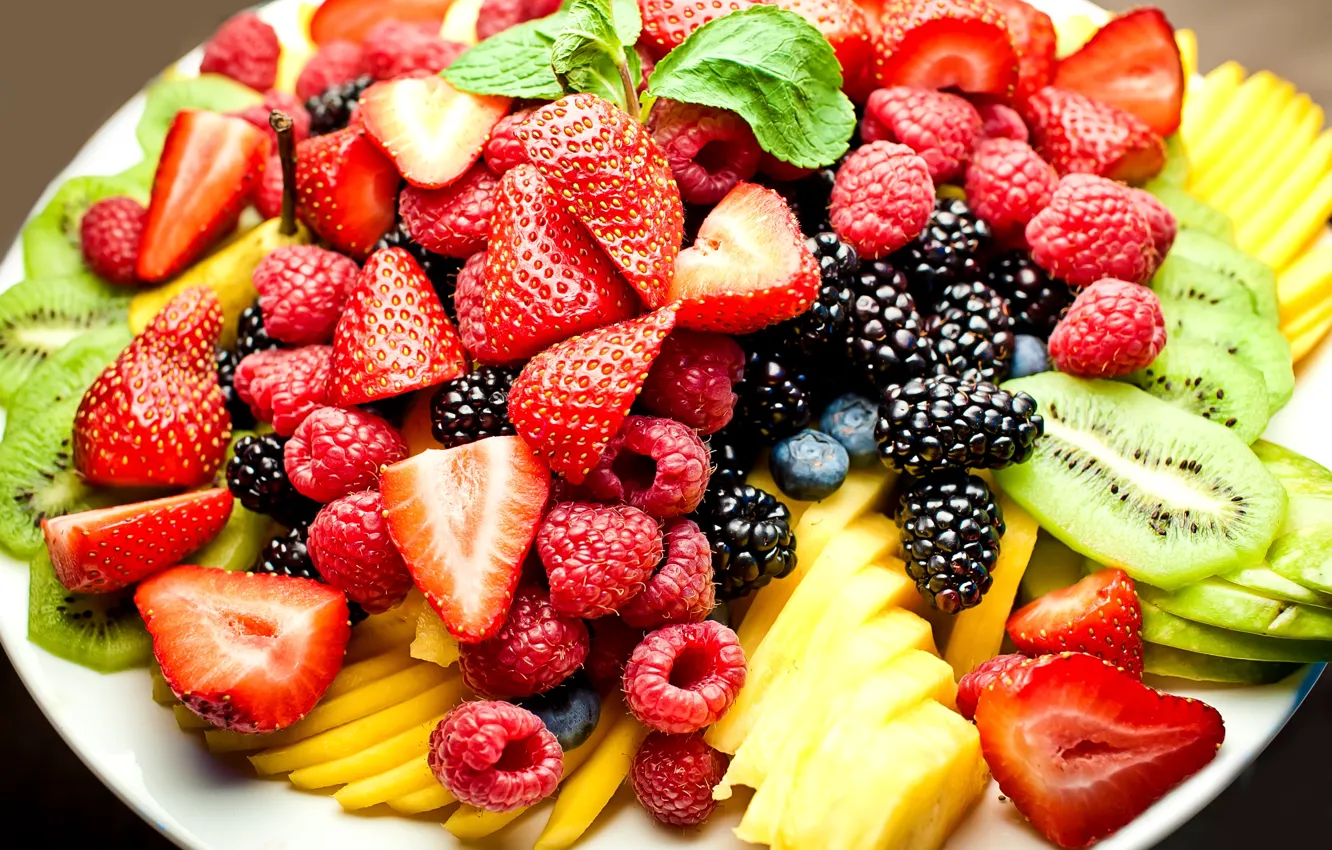 Photo wallpaper berries, raspberry, kiwi, blueberries, strawberry, plate, fruit, BlackBerry