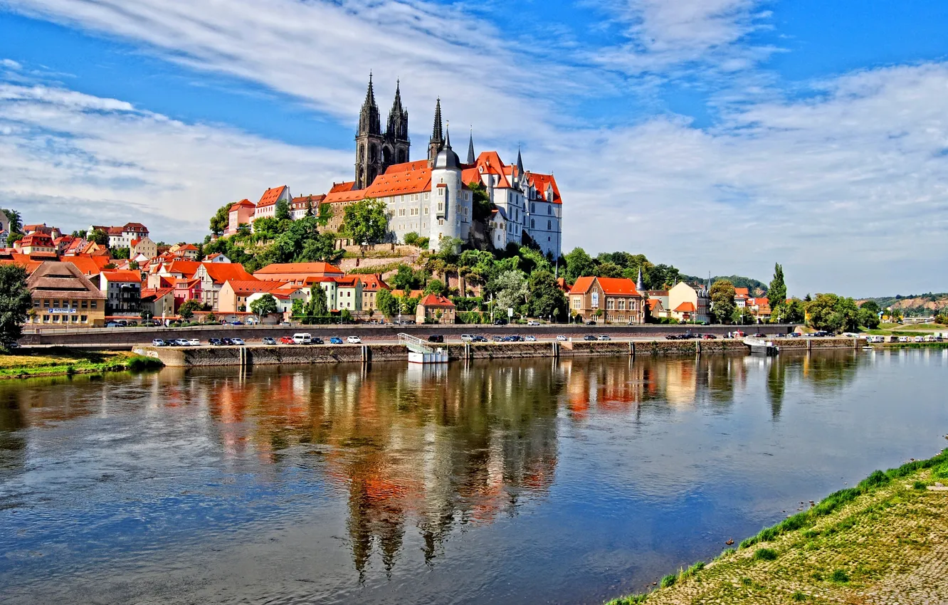 Photo wallpaper the sky, clouds, reflection, river, castle, hills, home, Czech Republic
