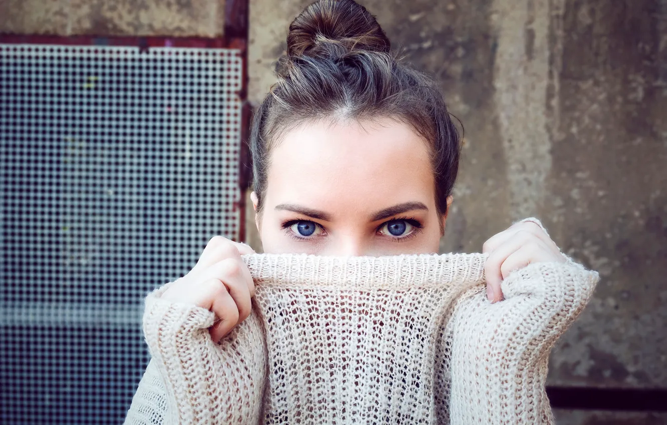 Photo wallpaper eyes, look, girl, face, hands, makeup, hairstyle, sweater