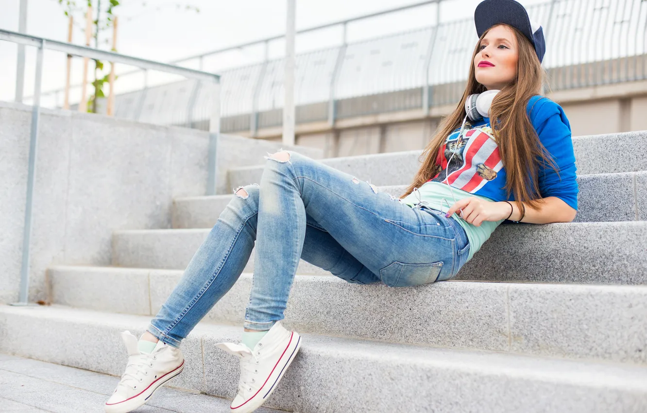 Photo wallpaper girl, model, jeans, cute, sneakers, Cap