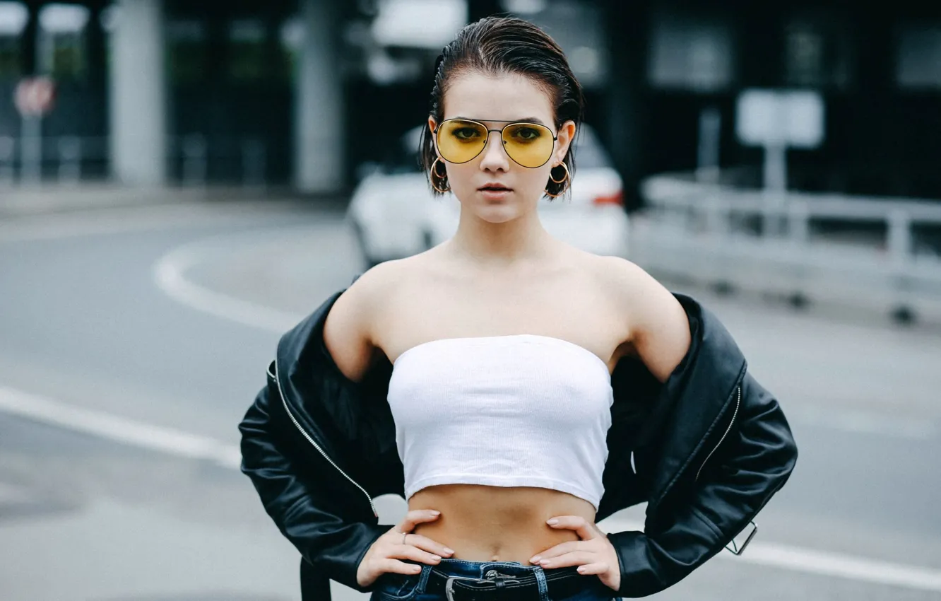 Photo wallpaper look, model, portrait, jeans, makeup, brunette, glasses, jacket