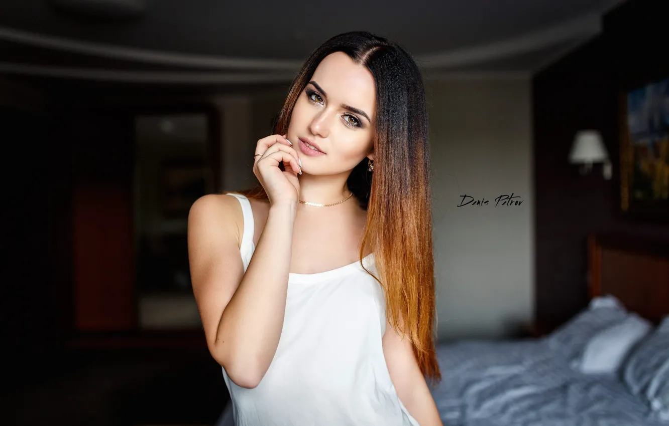 Photo wallpaper model, hair, portrait, makeup, brunette, hairstyle, beauty, in white