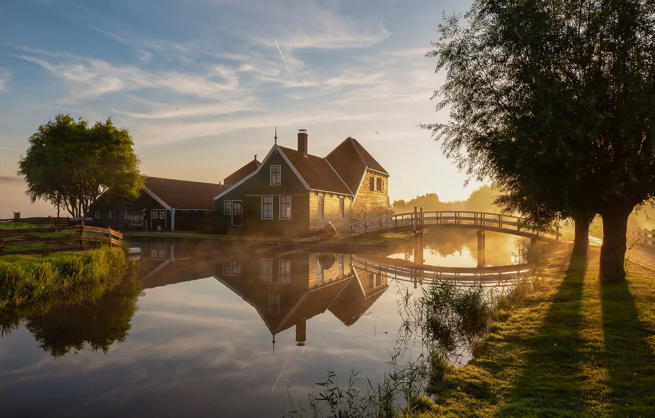 Photo wallpaper house, the bridge, pond
