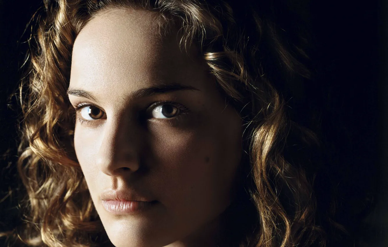 Photo wallpaper portrait, actress, Natalie Portman