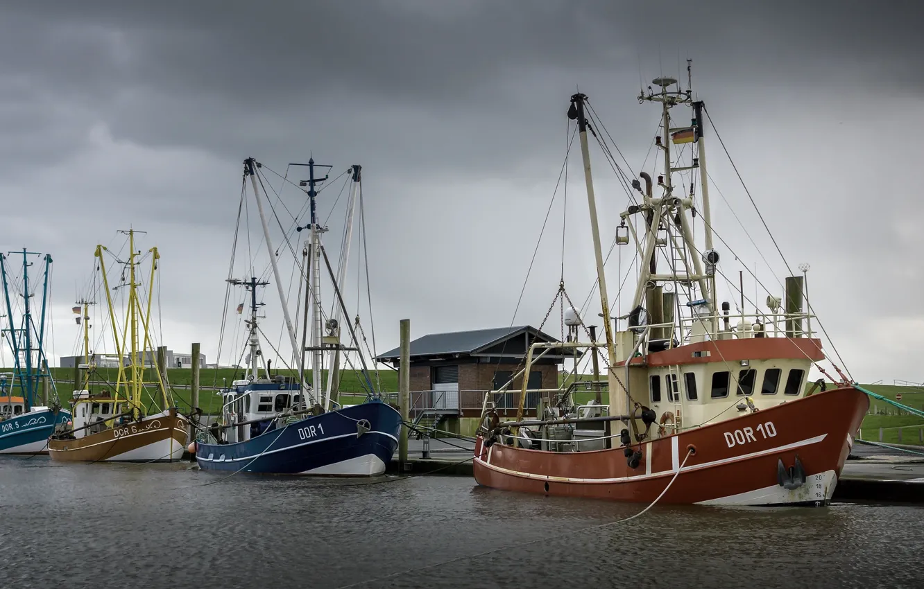 Photo wallpaper boats, Seiners, Trawlers