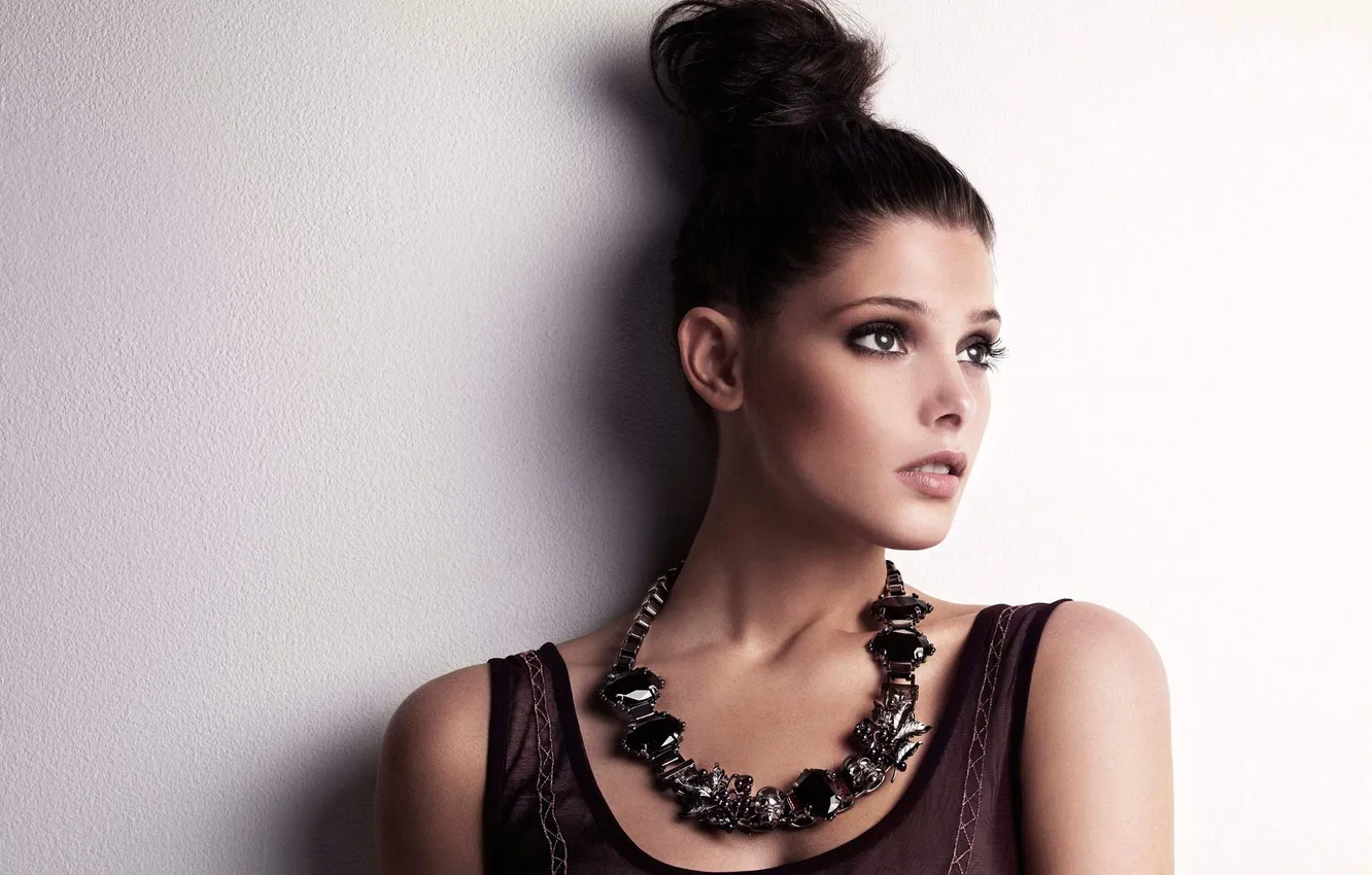 Photo wallpaper necklace, makeup, actress, brunette, hairstyle, photographer, journal, photoshoot