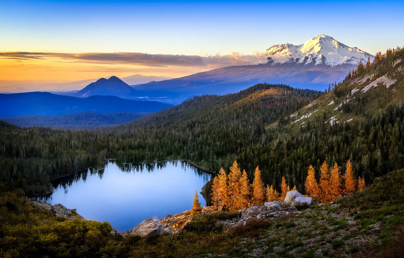 Photo wallpaper forest, mountains, nature, lake, dawn, Heart Lake, Castle Lake, Mt Shasta