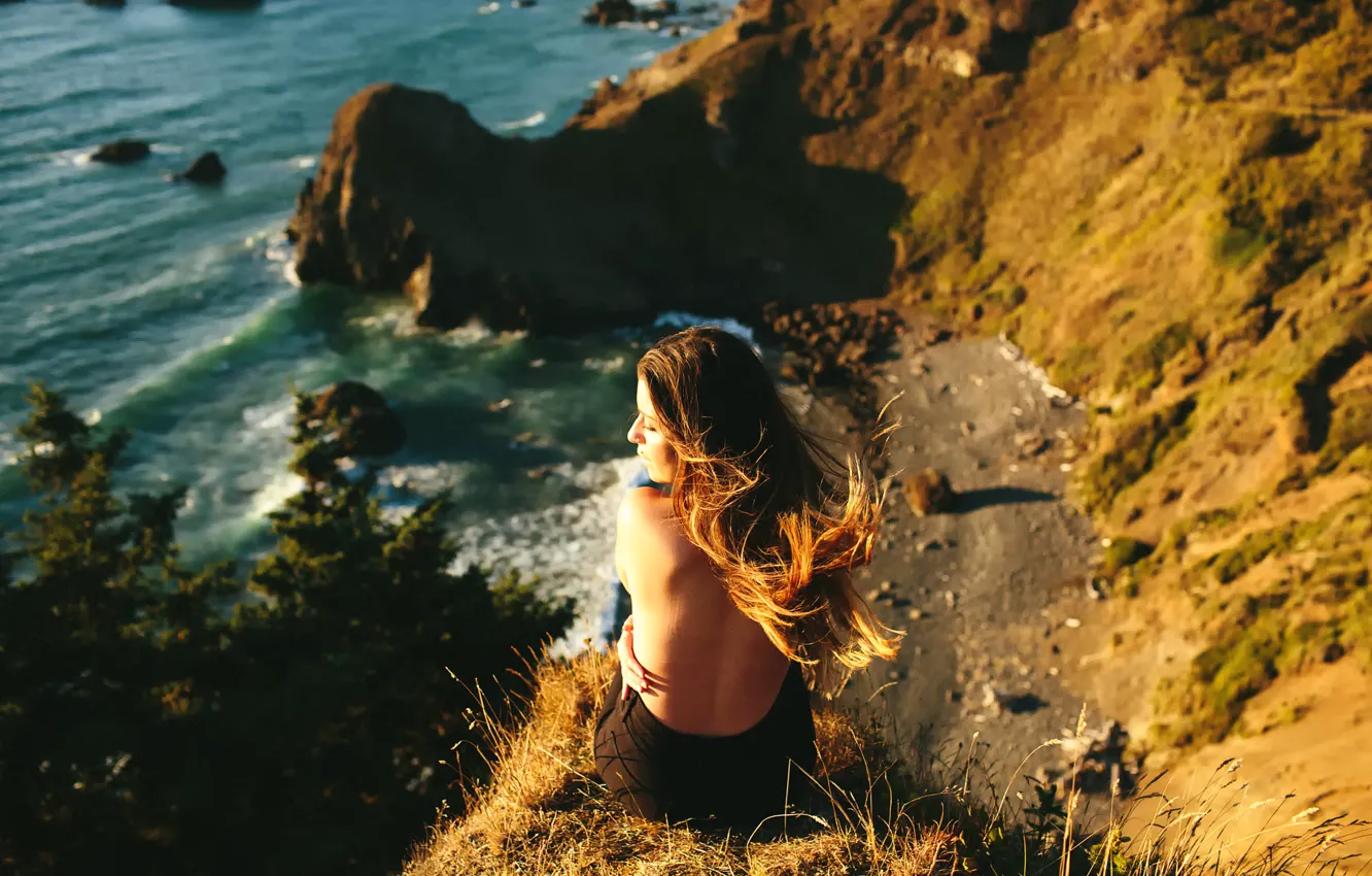 Photo wallpaper wave, girl, the wind, shore, back, height