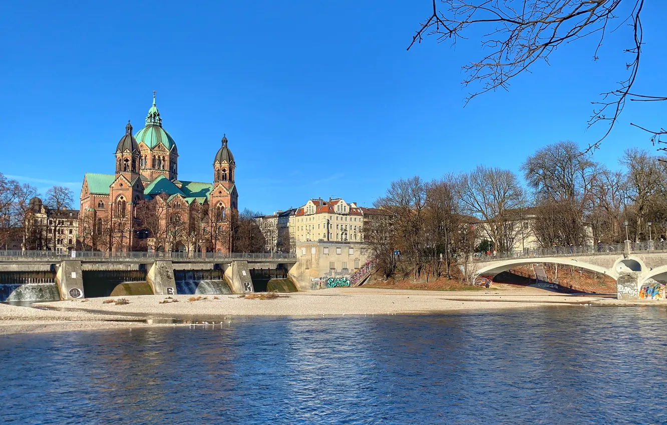 Photo wallpaper trees, bridge, the city, river, building, home, Germany, Munich