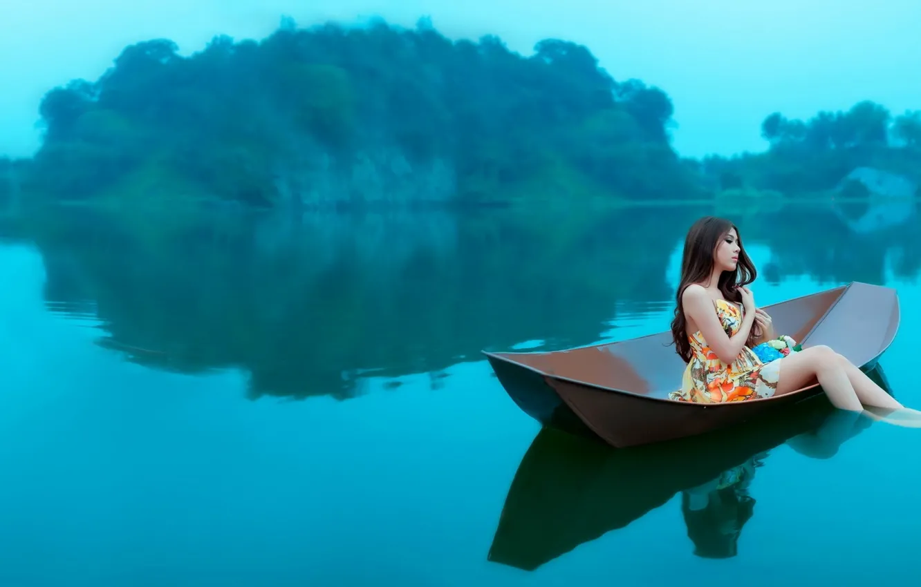 Photo wallpaper girl, water, boat